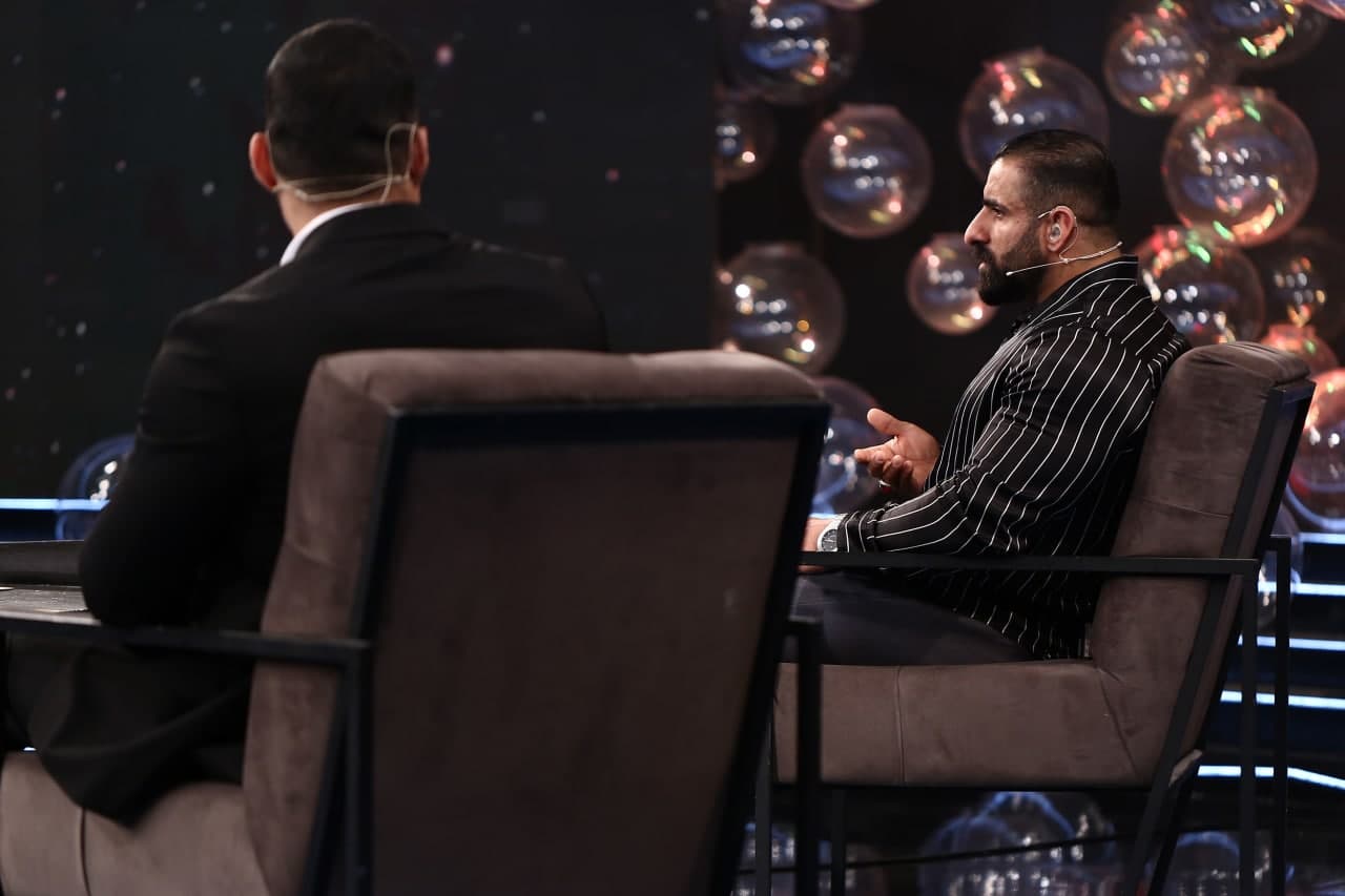 هادی چوپان قهرمان پرورش اندام ایران و دارنده عنوان چهارمی مستر المپیای 2020 در برنامه اخیر «فرمول یک» به میزبانی علی ضیاء حضور یافت.