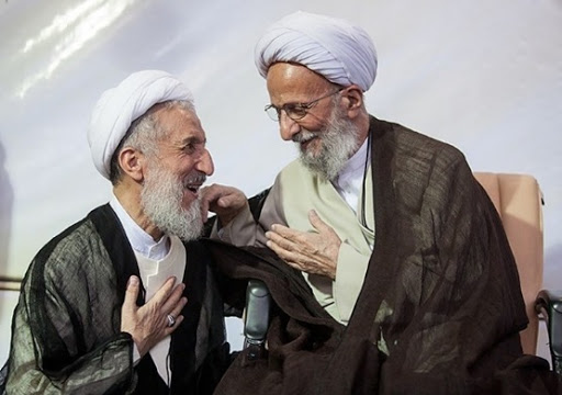 عزت الله ضرغامی و روزنامه کیهان به صحبت های آیت الله کاظم صدیقی در مورد چشم باز کردن آیت الله مصباح یزدی در غسالخانه واکنش نشان دادند.
