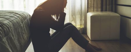 این حرف ها را هرگز به افسرده ها نزنید