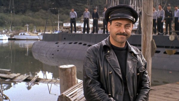 در ادامه این مطلب قصد داریم شما را با 10 فیلم ژانر زیردریایی آشنا کنیم که از بهترین های این ژانر هستند اما کمتر کسی آن را دیده است.