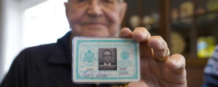 کیف پول گمشده سرباز آمریکایی در قطب جنوب پس از ۵۳ سال به او بازگردانده شد