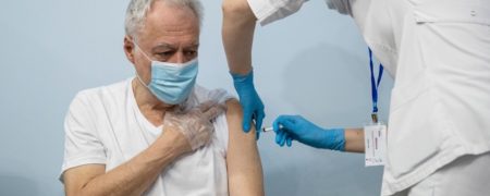 اثر بخشی ۹۲ درصدی واکسن کرونا روسیه تأیید شد