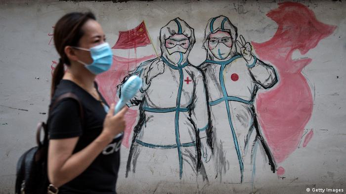چین برای اولین بار به طور رسمی اذعان کرد که واکسن های کرونای چینی کارایی چندانی در مقابله با ویروس کووید-19 ندارند.