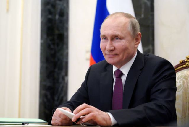 با ولادیمیر پوتین تا ۲۰۳۶؛ رییس جمهور روسیه قانون جنجالی دیگری را امضا کرد