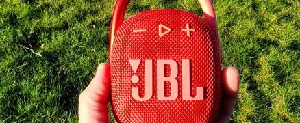 بررسی اسپیکر JBL Clip 4