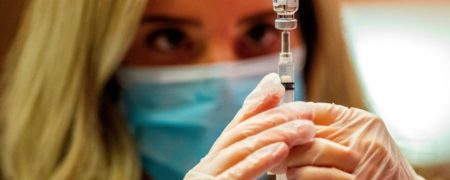 دانشمندان علت لخته شدن خون با واکسن آسترازنکا را کشف کردند