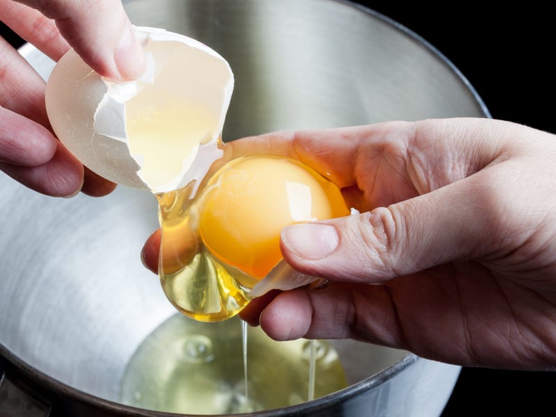 چرا تخم مرغ را با وجود کلسترول بالایش هر روز می توانیم بخوریم؟