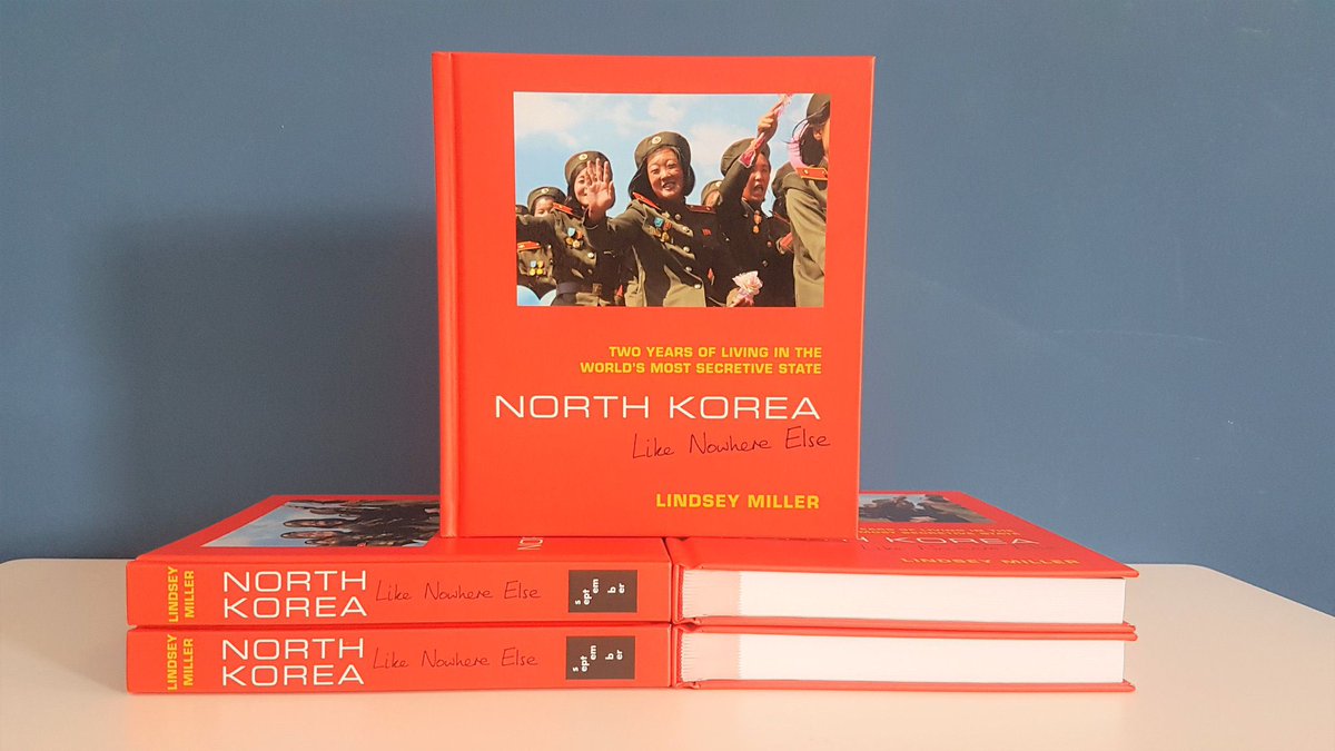 در کتاب تصویری جدیدی خود با عنوان North Korea: Like Nowhere Else، لیندزی میلر تصویری شفاف از جامعه کره شمالی ارائه داده است.