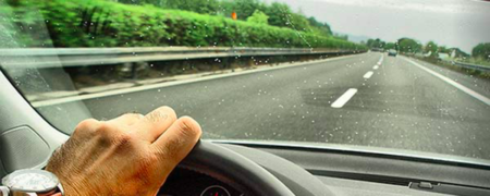 چگونه در رانندگی مهارت پیدا کنیم؟ ۸ نکته طلایی برای بالا بردن مهارت رانندگی