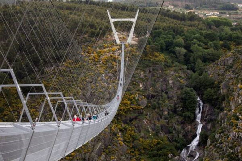 افتتاح طولانی ترین پل عابر پیاده دنیا در پرتغال