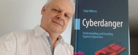 جوزف پوپ ؛ داستان باورنکردنی خالق اولین باج افزار که در واقع محقق بیماری ایدز بود