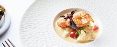 چرا غذای رستوران های گران قیمت اینقدر کم است؟