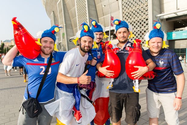 ۶ طرفدار تیم ملی فرانسه برای تماشای بازی تیمشان در بوداپست به بخارست رفتند!