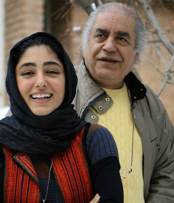 بهزاد فراهانی در مصاحبه ای با روزنامه شرق در مورد علت مهاجرت گلشیفته فراهانی از ایران و فشارها بر خود و دخترش گفته است