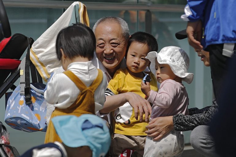 تصویب قانونی در چین که به خانواده ها اجازه می دهد سه فرزند داشته باشند