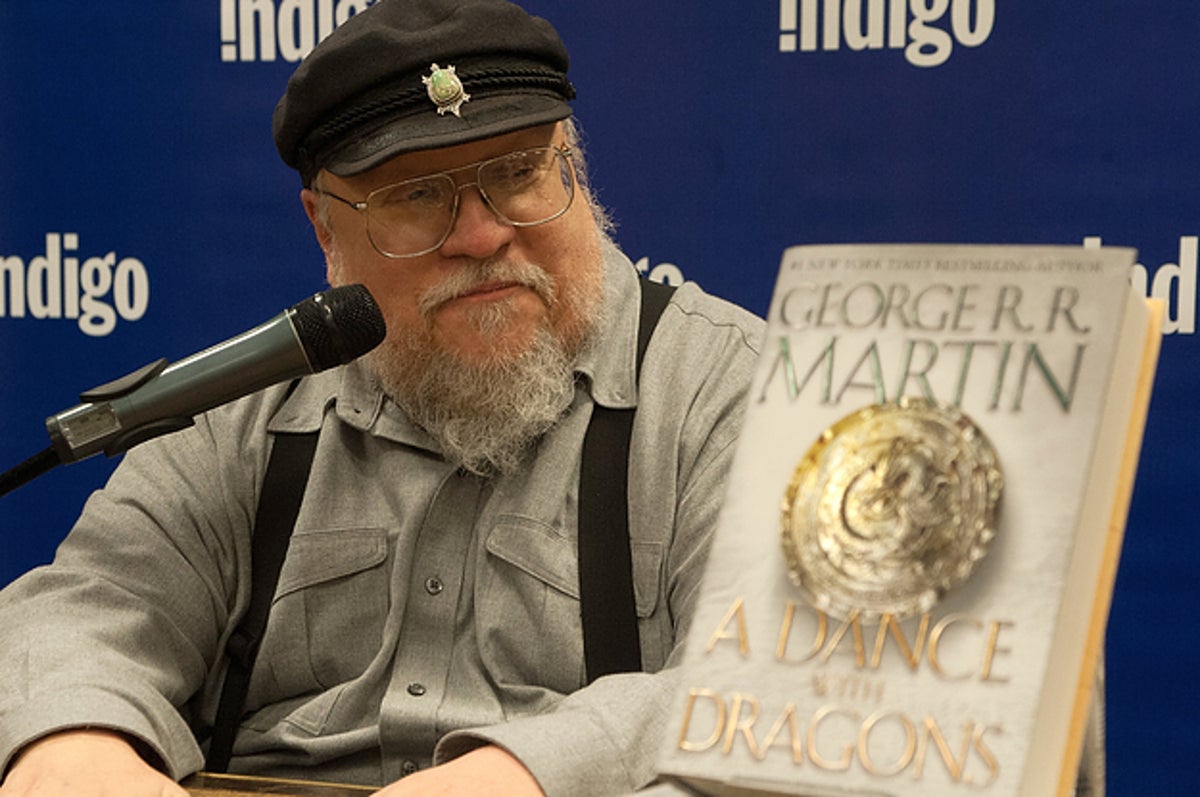 جرج آر آر مارتین نویسنده کتاب های A Song of Ice and Fire، از افسوس خود به خاطر پیشی گرفتن سریال Game of Thrones از کتاب های خود گفته است.