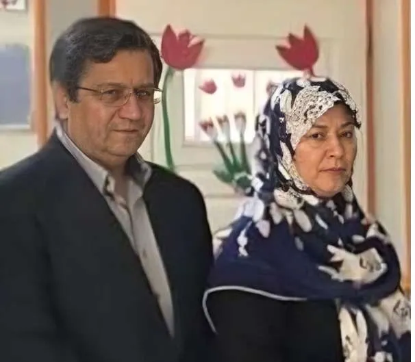 عبدالناصر همتی
