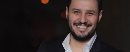 بیوگرافی جواد عزتی؛ از نقش بابا اتی در «قهوه تلخ» تا بازی در «زخم کاری» و «وحشی»
