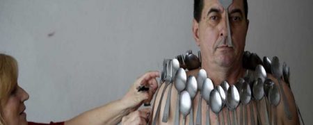 واکنش هنرمندان به آهنربایی شدن بدن بعد از زدن واکسن کرونا + فیلم