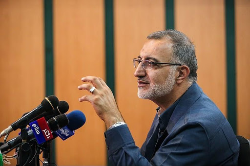 علیرضا زاکانی رییس مرکز پژوهش های مجلس و یکی از هفت نامزد نهایی است که برای رسیدن به مقام ریاست جمهوری در 4 سال آینده تلاش می کند