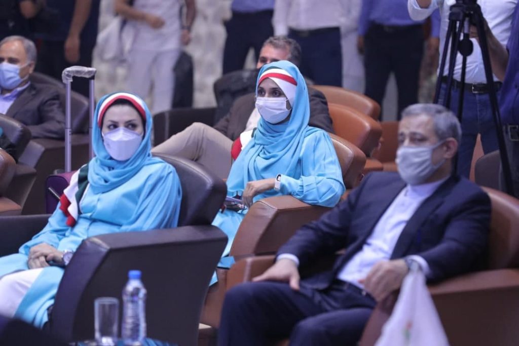 انتقادها از لباس تیم المپیک ایران در مسابقات توکیو و مقایسه آن با لباس های ریودژانیرو
