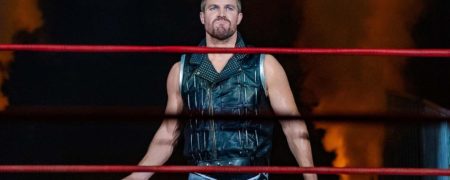 تصاویری از سکانس های واقعی کشتی کج در پشت صحنه سریال Heels + ویدیو