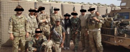 تیرباران ۲۲ کماندوی افغان بعد از تسلیم شدن توسط شبه نظامیان طالبان + ویدیو