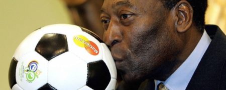 برگزاری مزایده توسط پله برای مبارزه با کرونا در برزیل