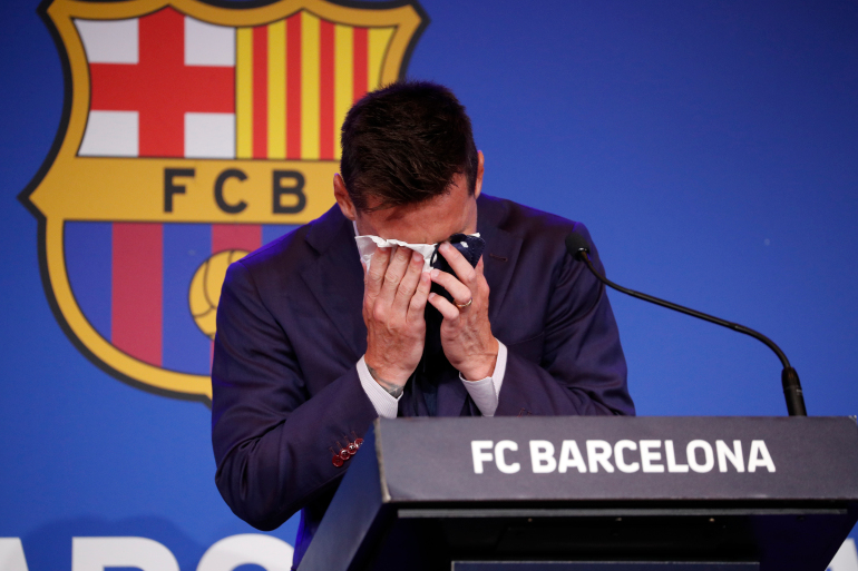 گریه های بی امان لیونل مسی در کنفرانس خبری خداحافظی با بارسلونا + ویدیو
