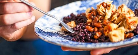 بلایی که نخوردن پروتئین بر سر بدن می آورد