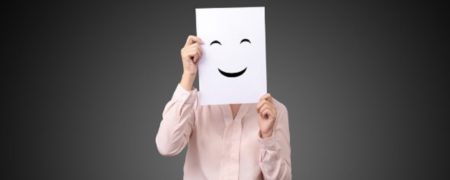 ۵ برج فلکی که متولدین شان احساسات خود را از دیگران پنهان می کنند را بشناسید