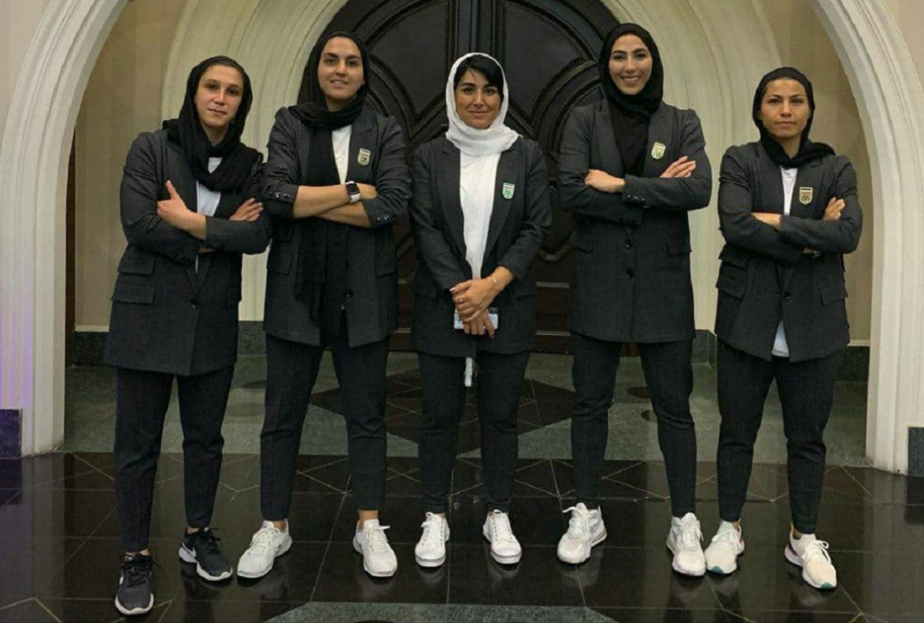 لباس تیم ملی فوتبال زنان ایران حاشیه آفرید!