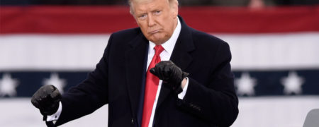 دونالد ترامپ مسابقه بوکس امشب ایواندر هالیفیلد و ویتور بلفورت را گزارش می کند