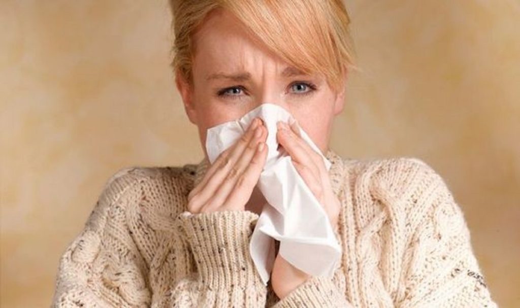 ۸ روش طبیعی برای درمان گرفتگی بینی ناشی از سرماخوردگی