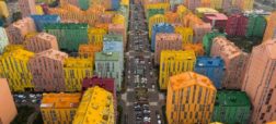 کامفورت تاون؛ شهر رنگارنگی در اوکراین که خانه‌هایش شبیه خانه لگویی است