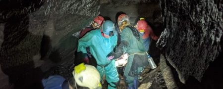 غارنورد انگلیسی که ۵۰ ساعت زیر زمین محبوس بود، سرانجام نجات پیدا کرد