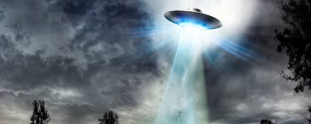 ادعاهای یک مسافر زمان از پیدا شدن پورتال جهان موازی و گونه انسان-ماهی در آتلانتیس