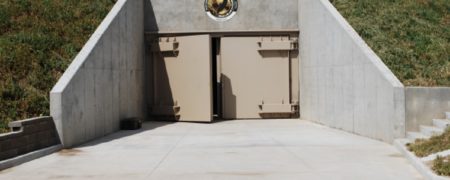 مردی با تبدیل سیلوی موشکی به پناهگاه لاکچری برای خود کسب و کاری پررونق فراهم آورده