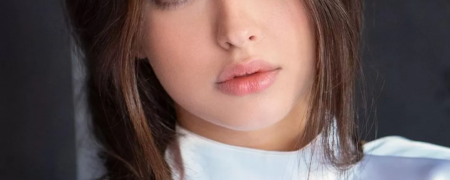 بیوگرافی کیمیا حسینی ؛ مدل و بیوتی بلاگر ایرانی که ۲۱ اُمین زن زیبای دنیا شد