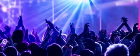 فهرست جدید خوانندگان ممنوع الکار پاپ در ایران