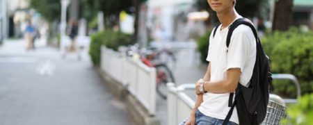 مرد ژاپنی که شغلش این است که پول بگیرد و کار خاصی انجام ندهد!