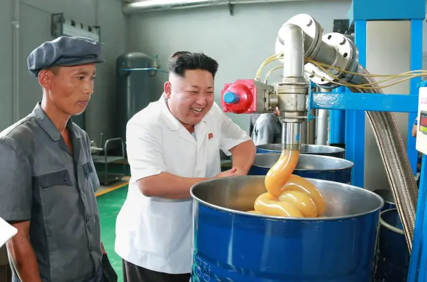 رهبر کره شمالی برای مردمش سهمیه ۱۰۰ کیلوگرمی مدفوع و کود انسانی تعیین کرد