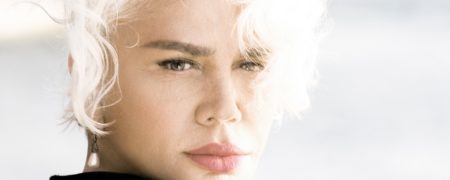 ماجرای سزن آکسو خواننده محبوب ترکیه و توهین به مقدسات چیست؟