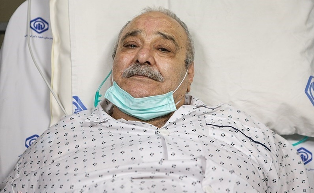 محمد کاسبی بازیگر پیشکسوت سینما و تلویزیون بار دیگر  به دلیل مشکلات قلبی و تنفسی در بخش مراقبت های ویژه بستری شده است.