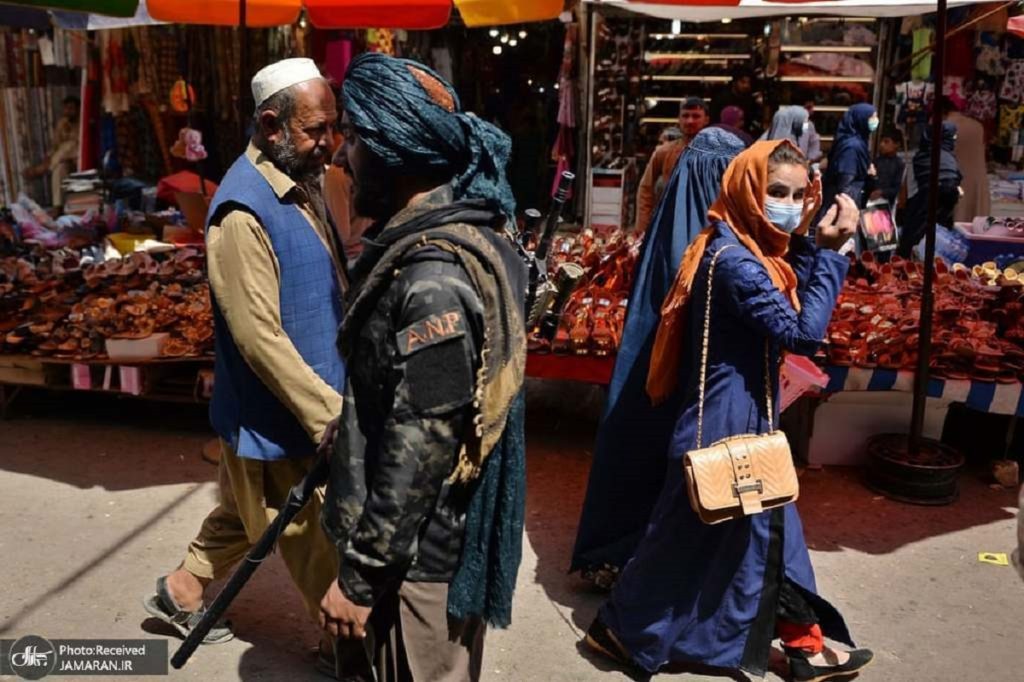 بخشنامه عجیب طالبان درباره روز ولنتاین و اخطار به دختران و پسران افغان