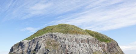 جزیره‌ای که یک قرن است سنگ گرانیت ورزش «کرلینگ» المپیک زمستانی را تامین می‌کند