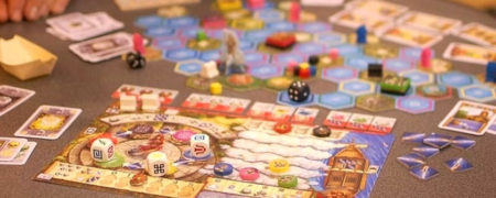 بهترین بردگیم‌ها مناسب برای دورهمی‌های خانوادگی