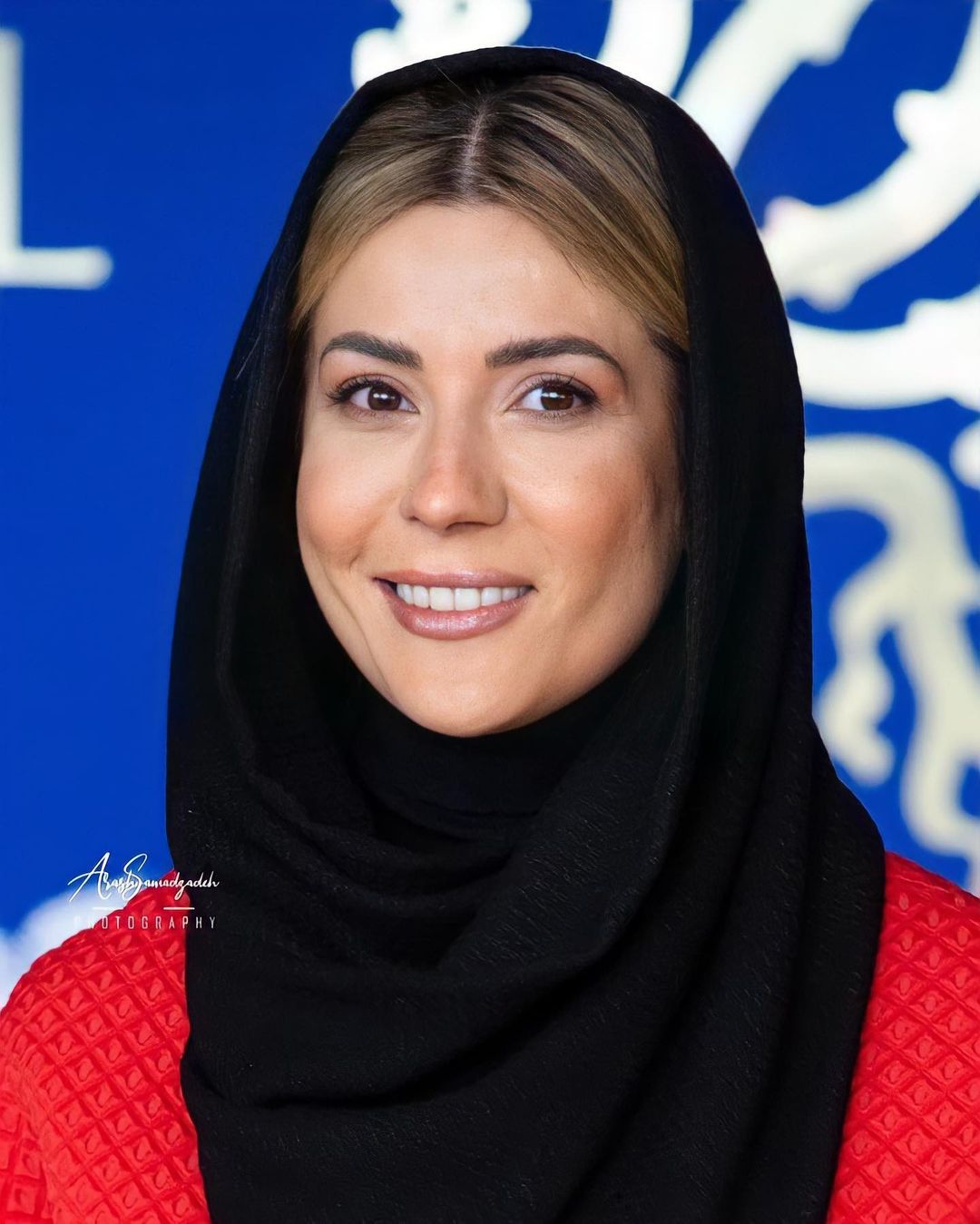تغییر چهره سارا بهرامی در جشنواره فجر مورد توجه کاربران قرار گرفته است.