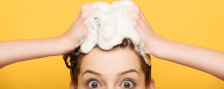 ۵ بلایی که هر روز حمام رفتن بر سر موها می آورد