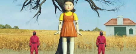 طرفداران سریال «بازی مرکب» در حال ساخت ربات معروف آن در ابعاد واقعی + ویدیو